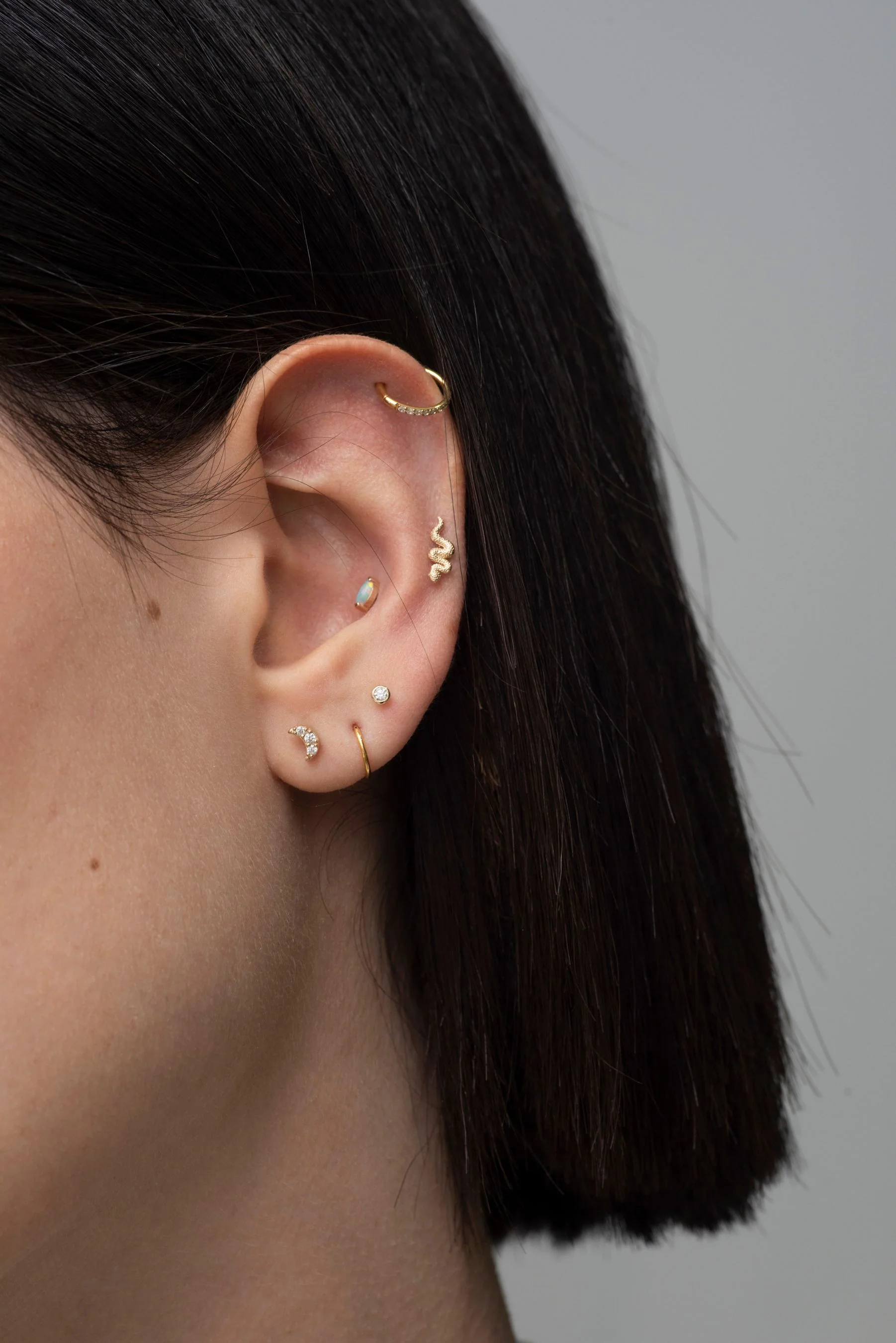 14K Solid Gold Jewelled Moon - Image 6