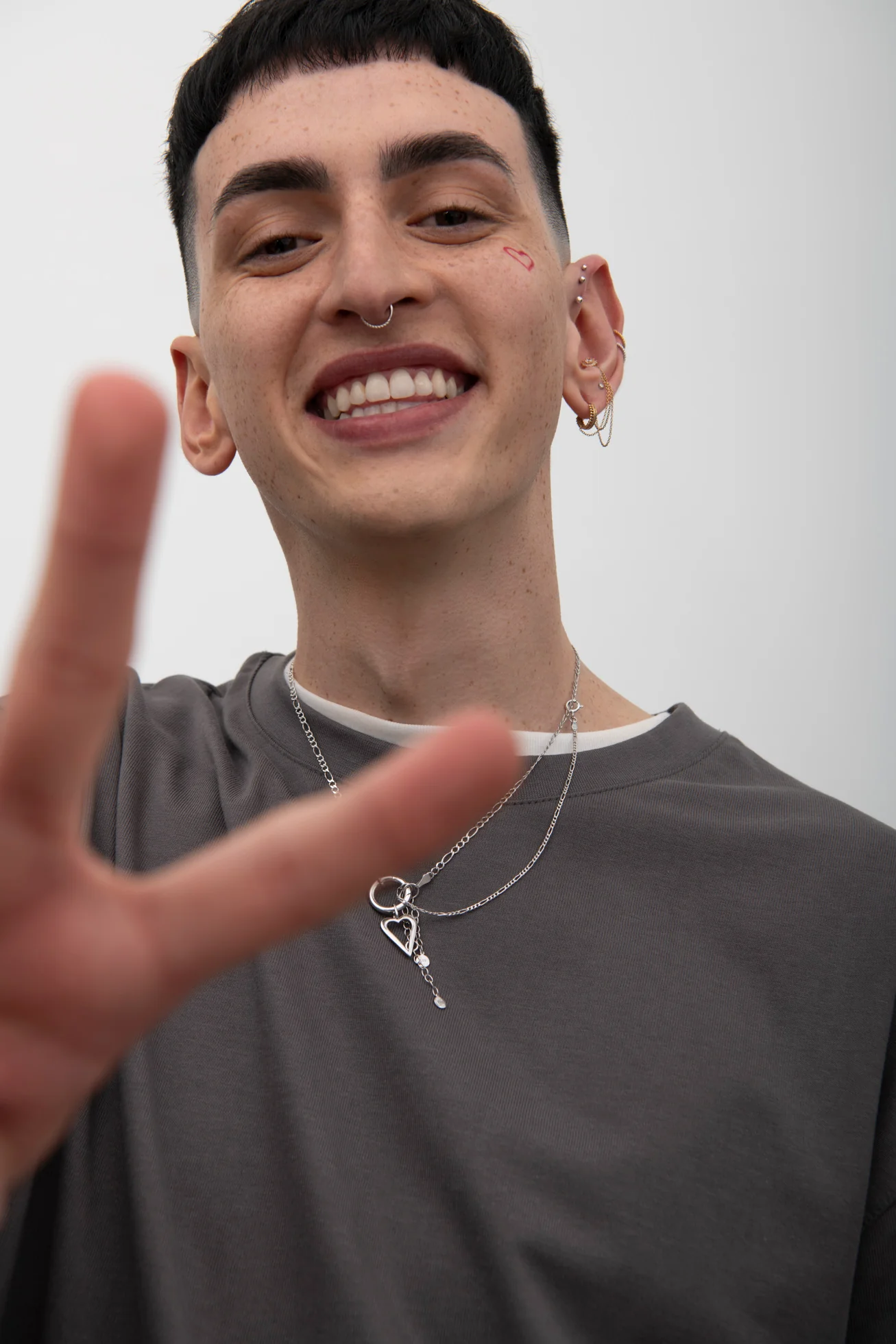 9K Solid Gold Triple Chain Charm - Image 4