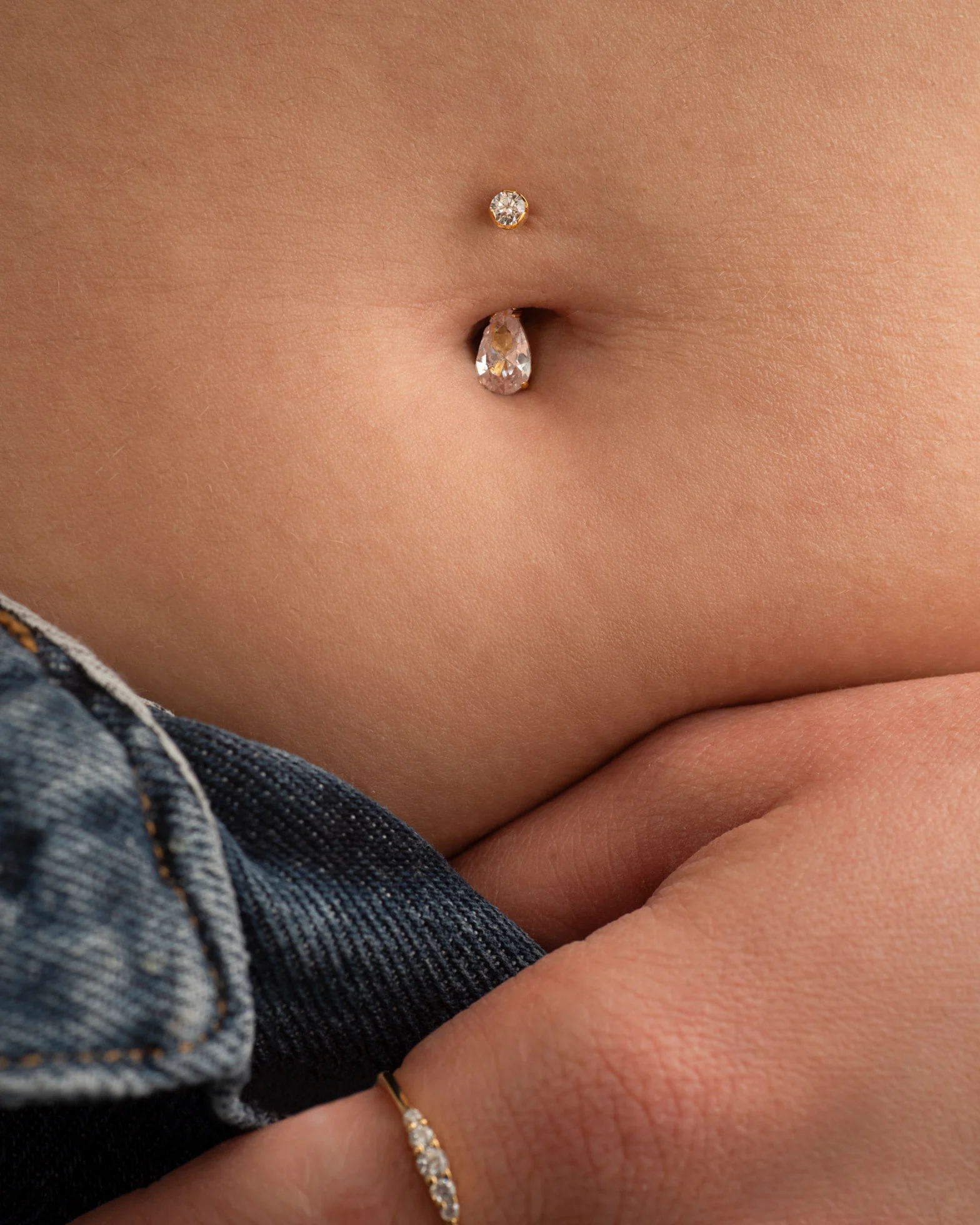 Pear-Drop Zirconia Navel Barbell - Image 3